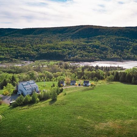 Chanterelle Inn & Cottages Baddeck Inlet 外观 照片