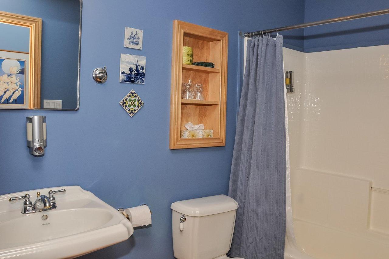 Chanterelle Inn & Cottages Baddeck Inlet 外观 照片
