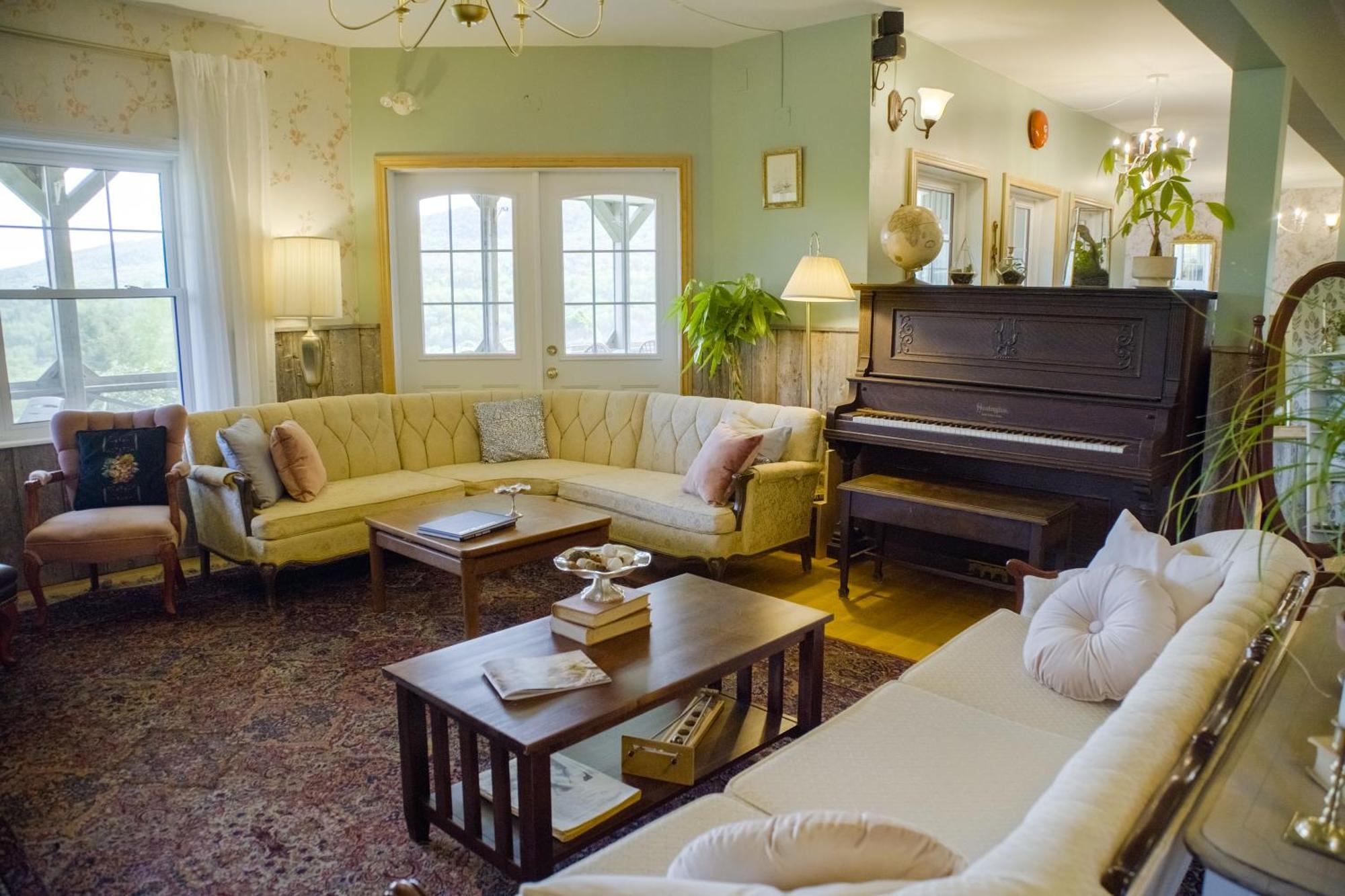Chanterelle Inn & Cottages Baddeck Inlet 外观 照片
