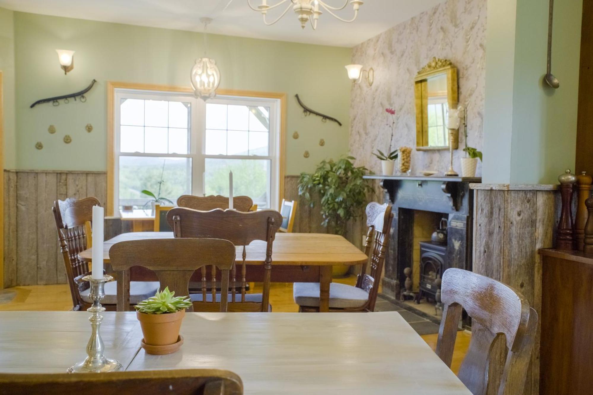 Chanterelle Inn & Cottages Baddeck Inlet 外观 照片