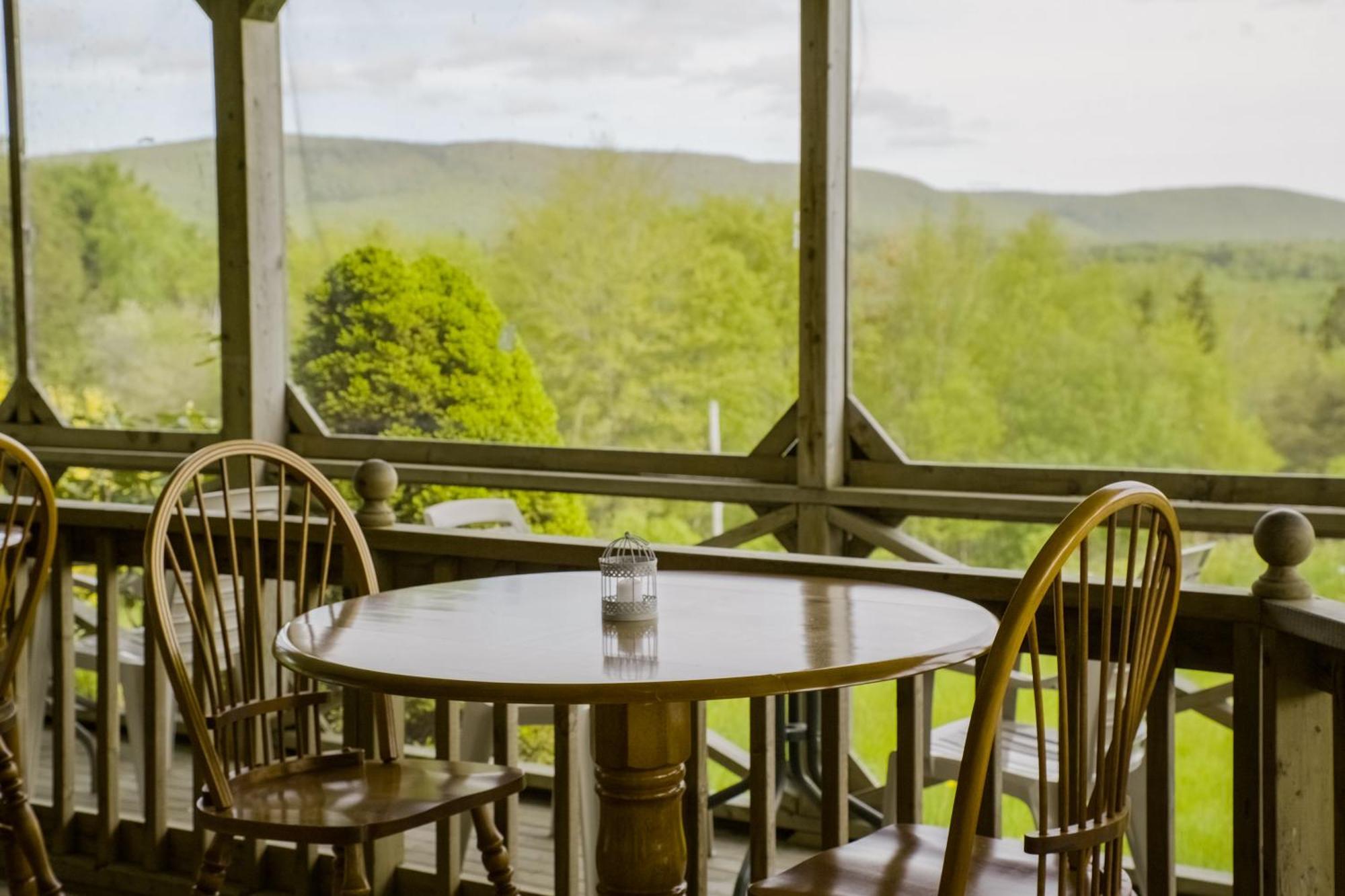 Chanterelle Inn & Cottages Baddeck Inlet 外观 照片